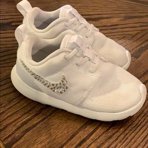 Nike Glitter kicks Toddler size 8c